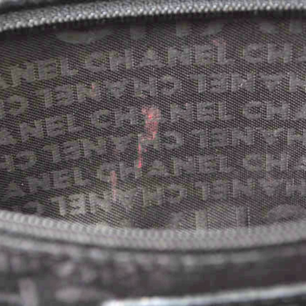 CHANEL Black Leather Tote Bag - Picture 12 of 13